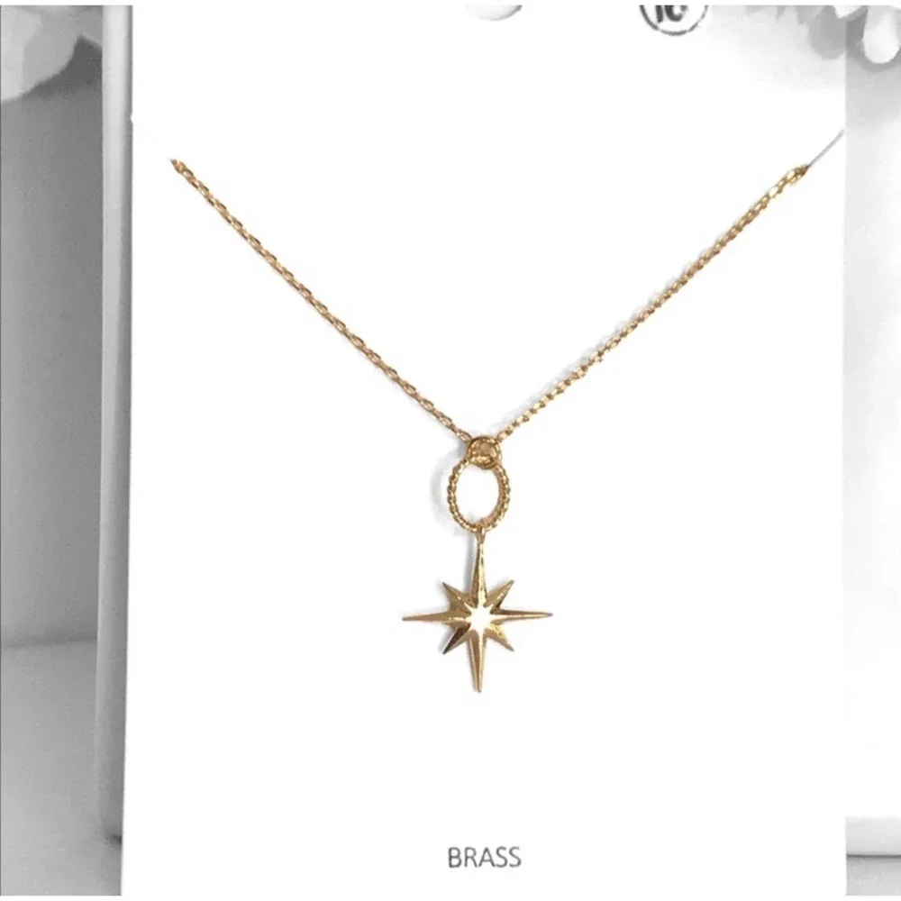 1 LEFT! Starburst Dangle Dainty Womenβs Cute Gold Toned Everyday Necklace - Picture 2 of 5